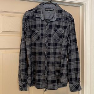 pd&c Plaid Flannel Shirt - Mens size Large - EUC